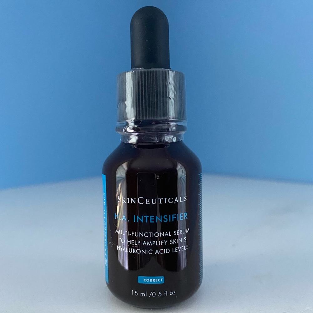 SkinCeuticals H.A. Intensifier . new, sealed bottle - 15ml/0.5 oz